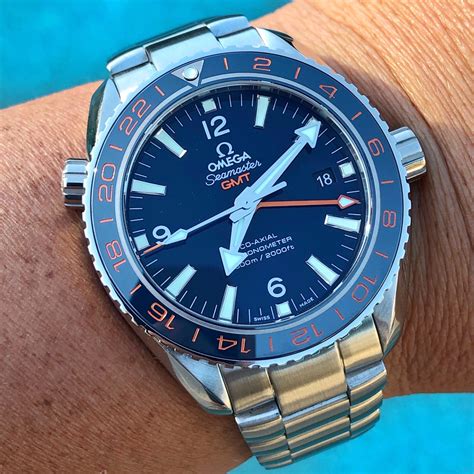 omega under 1000|omega planet ocean 600m.